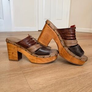 Bed|Stu Shantel Leather Platform Clog Sandals Starry Night Rustic Women’s Size 8